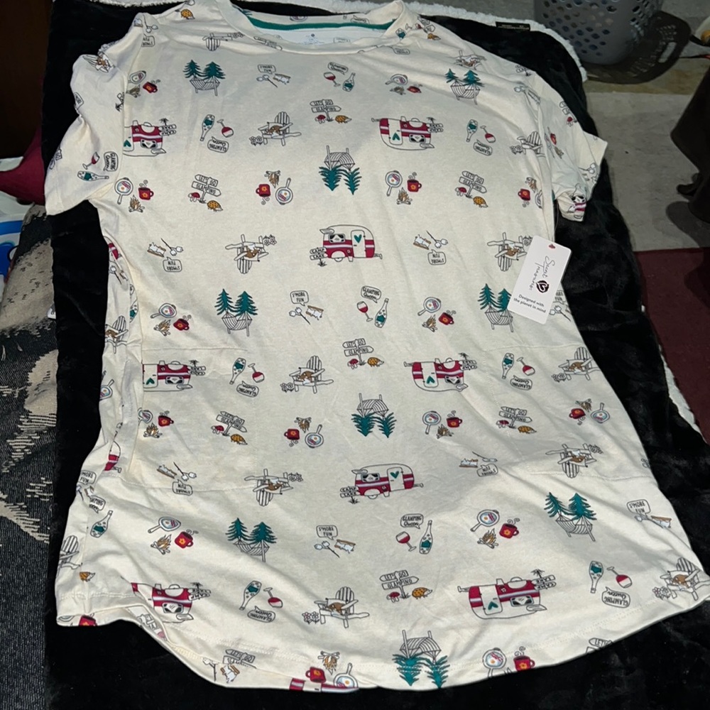 Super Cute & Soft Pajama Shirt, S/M, NWT